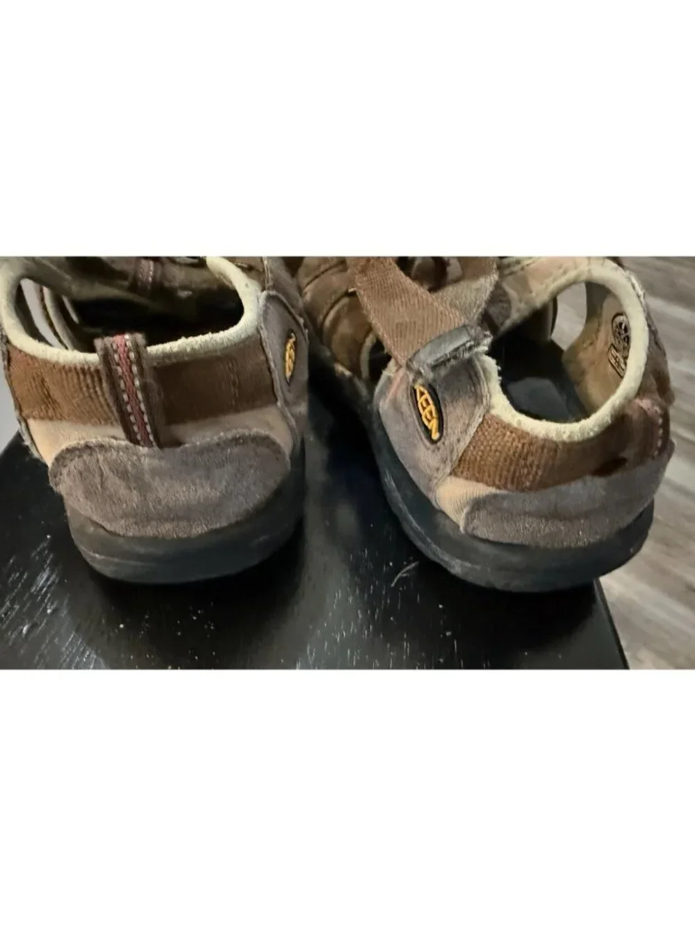 KEEN Newport H2 Brown Big Kid Youth Sandals Waterproof Sport Beach Hiking Sz 6